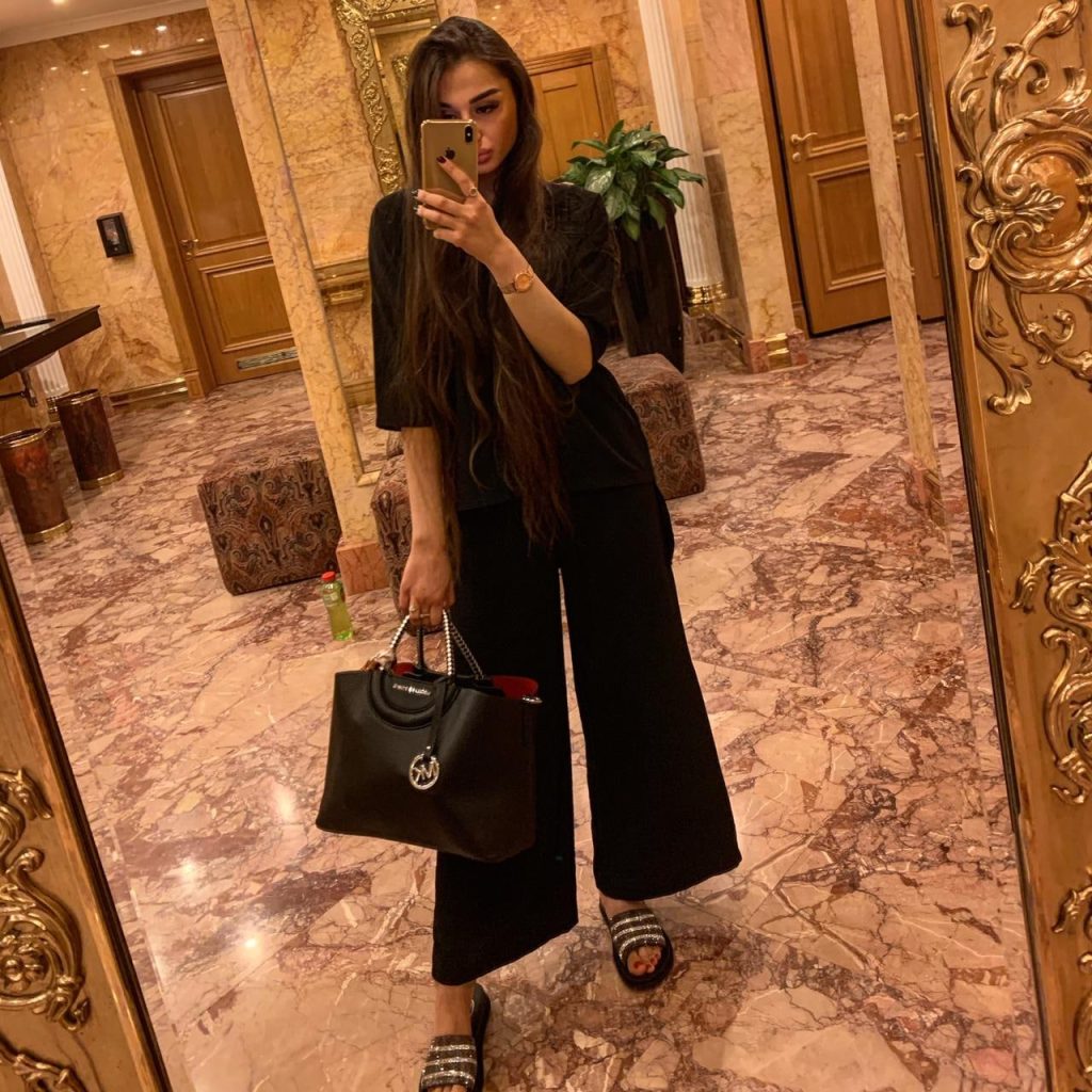 Модель Камила в Москве